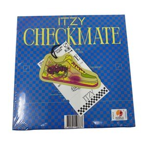ITZY Checkmate Mini Album Special Edition Sneakers K-Pop CD JYP Entertainment‎